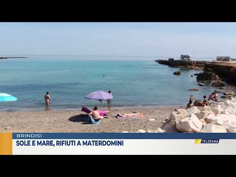 Sole e mare, rifiuti a Materdomini